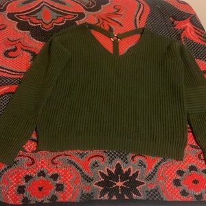 It is a size small from the brand love bydesign.